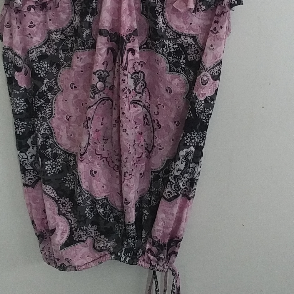 Shirt - Picture 2 of 2